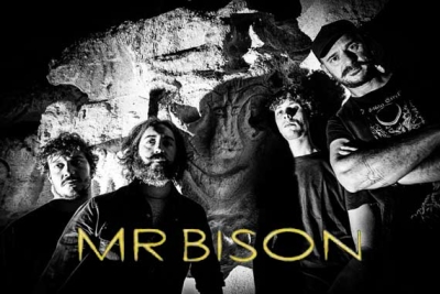 MR BISON enthüllen dem Song «The Promise» aus ihrem neuen Album «Echoes From The Universe», das im Februar &#039;24 erscheint