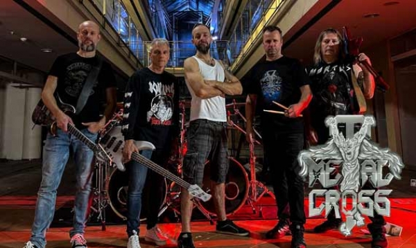 METAL CROSS mit ersten Album und Video «The Drone» seit der Gründung vor 38 Jahren