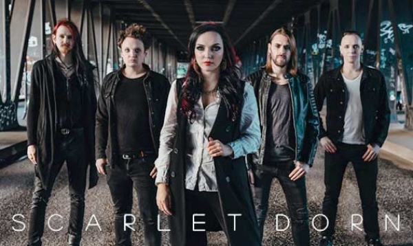 SCARLET DORN stellen ihre neue Single und Video «Born To Suffer» vor