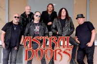 ASTRAL DOORS veröffentlichen neue Single und Video «Masters Of The Sky». Neue Album kommt nächste Woche!